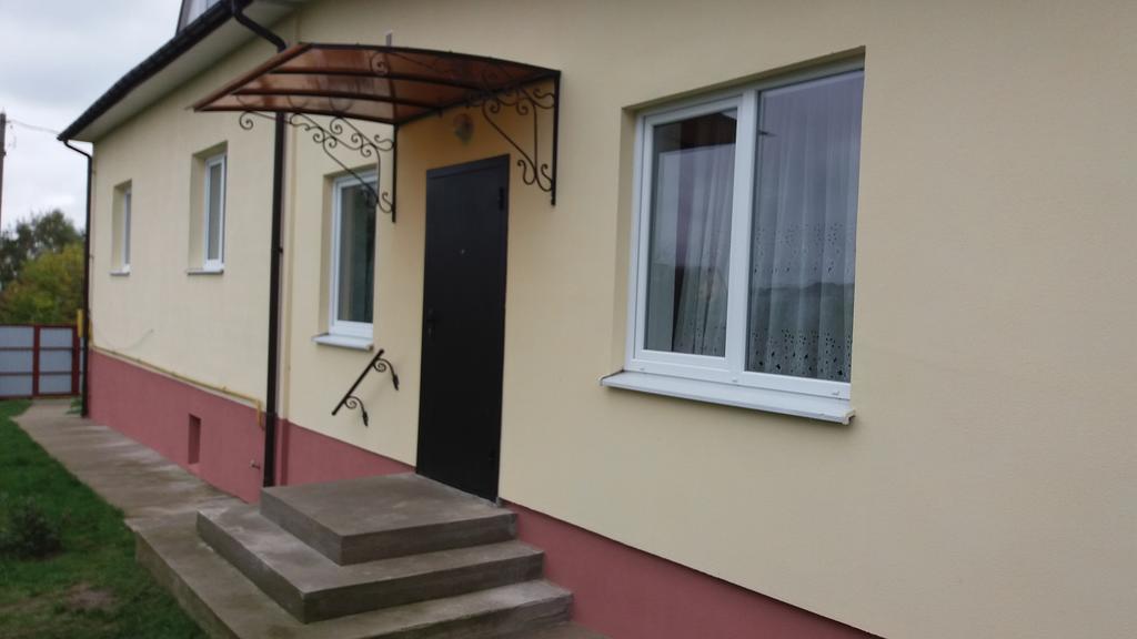 Villa Usadba V Lapenkah à Grodno Extérieur photo