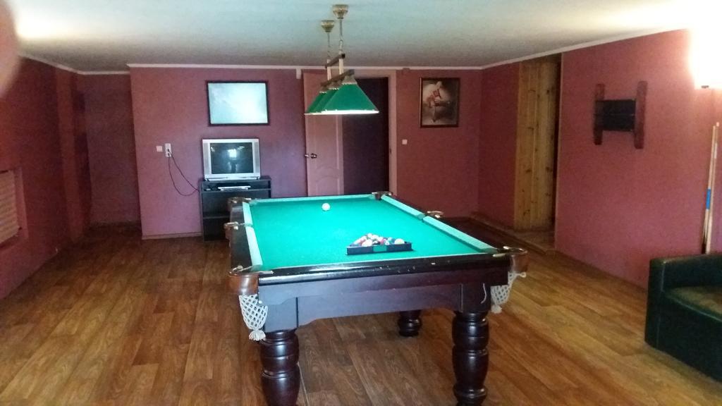 Villa Usadba V Lapenkah à Grodno Extérieur photo