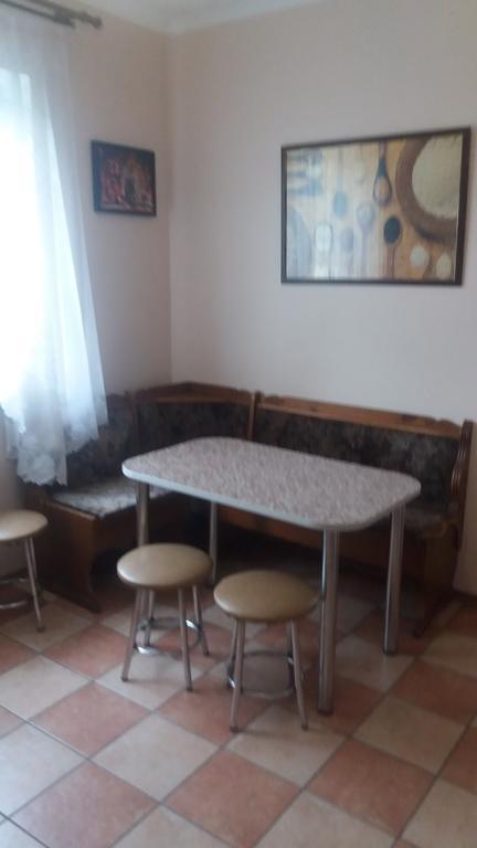 Villa Usadba V Lapenkah à Grodno Extérieur photo
